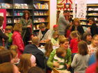gal/2008/2008 12.04. Mayersche Buchhandlung CD Praesentation/_thb_IMG_3573.JPG
